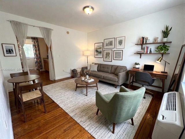 741 15th Street 12, Miami Beach, FL 33139
