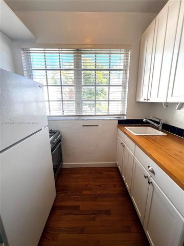 741 15th Street 12, Miami Beach, FL 33139
