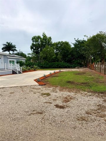 19605 SW 334th St, Homestead, FL 33034