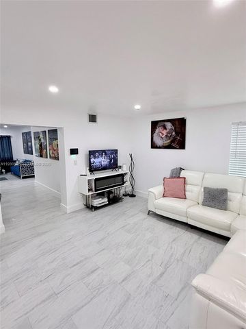 19605 SW 334th St, Homestead, FL 33034