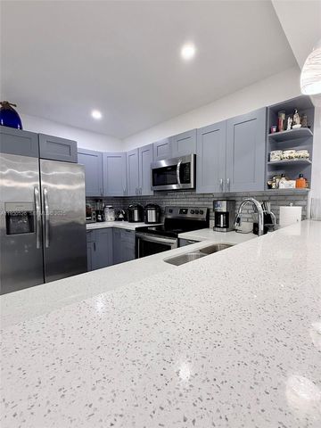 19605 SW 334th St, Homestead, FL 33034