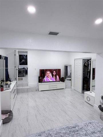 19605 SW 334th St, Homestead, FL 33034