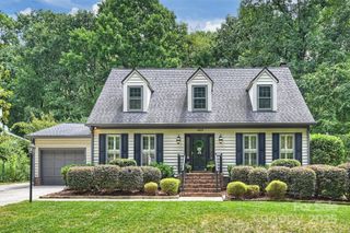 4301 Meadowridge Drive, Charlotte, NC 28226