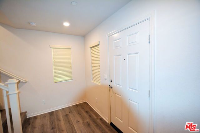 14107 W Birch Lane, Van Nuys (los Angeles), CA 91405