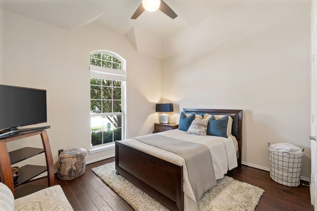 8928 Jewel Flower Drive, Fort Worth, TX 76131