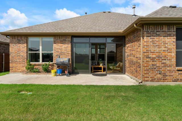 8928 Jewel Flower Drive, Fort Worth, TX 76131