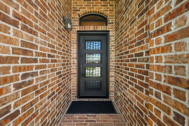 8928 Jewel Flower Drive, Fort Worth, TX 76131