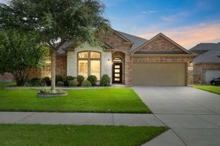 8928 Jewel Flower Drive, Fort Worth, TX 76131
