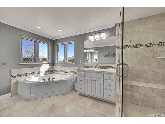 14243 Fairway Ln, Broomfield, CO 80023