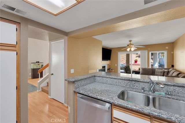 29398 Clear View, Highland, CA 92346