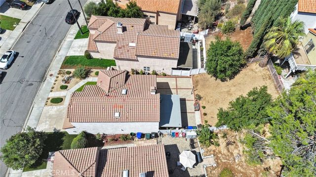 29398 Clear View, Highland, CA 92346