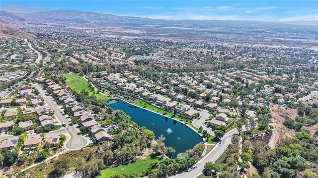 29398 Clear View, Highland, CA 92346
