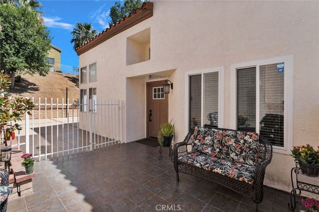 29398 Clear View, Highland, CA 92346