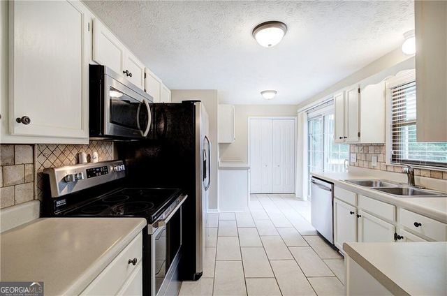 45 Skyview Circle, Cartersville, GA 30120