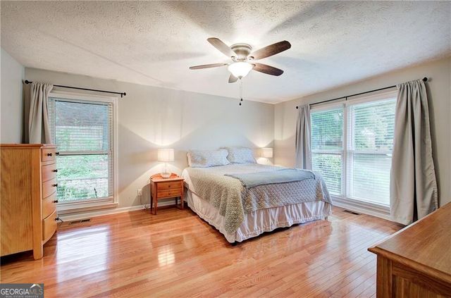 45 Skyview Circle, Cartersville, GA 30120