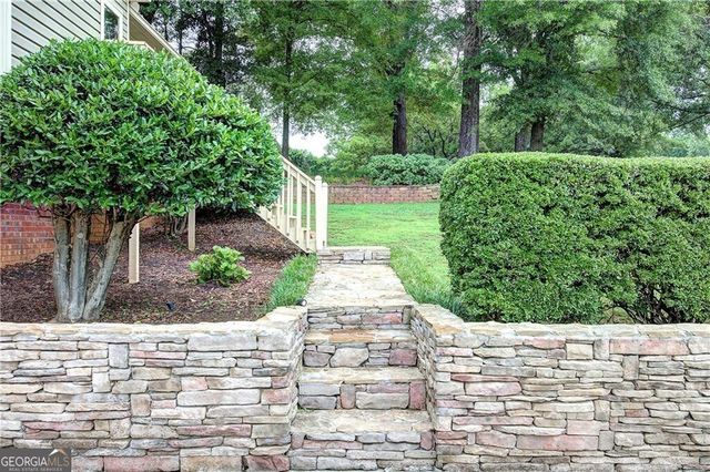 45 Skyview Circle, Cartersville, GA 30120