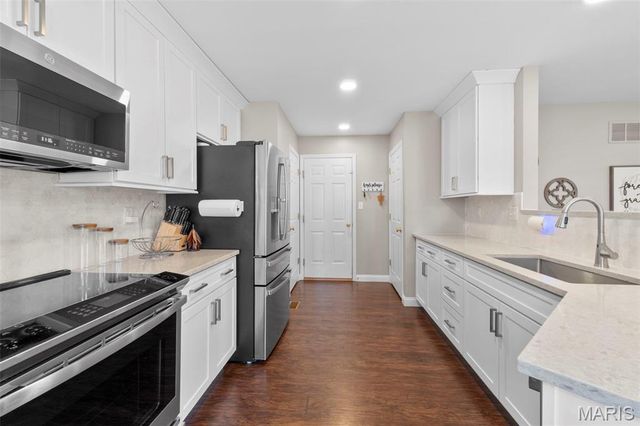609 Spring Manor, O'fallon, MO 63368