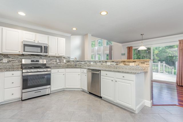 9170 Bridle Terrace, Pickerington, OH 43147