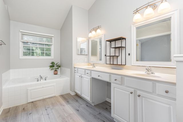 9170 Bridle Terrace, Pickerington, OH 43147