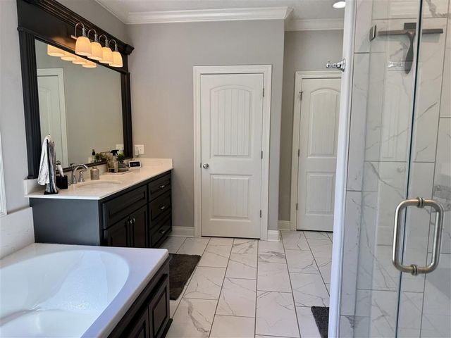 6561 W Ella Kate Lane, Lake Charles, LA 70605