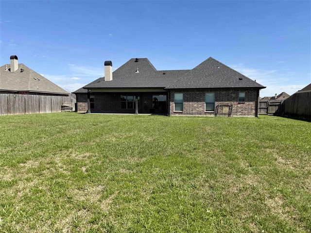 6561 W Ella Kate Lane, Lake Charles, LA 70605