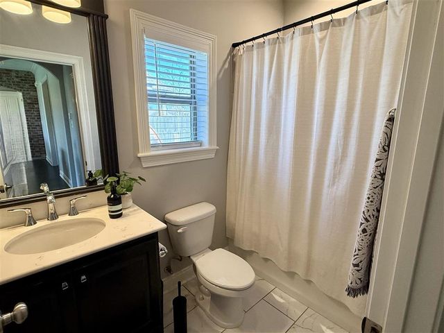 6561 W Ella Kate Lane, Lake Charles, LA 70605