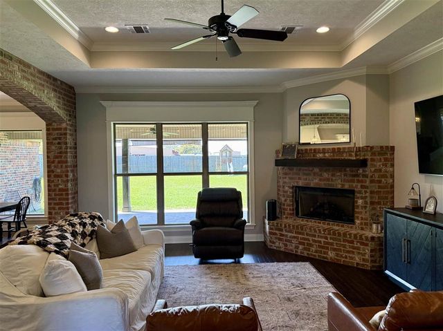 6561 W Ella Kate Lane, Lake Charles, LA 70605