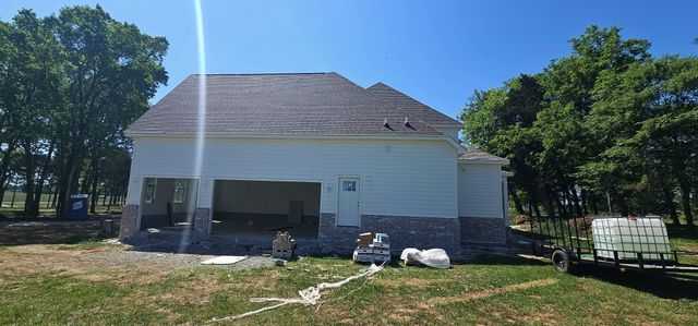 3390 Mealer Rd, Chapel Hill, TN 37034