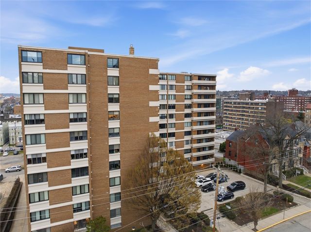 220 N Dithridge St 704, Oakland, PA 15213