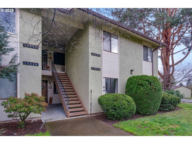 15946 Ne FREMONT St, Portland, OR 97230