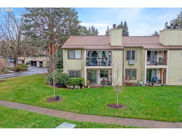 15946 Ne FREMONT St, Portland, OR 97230
