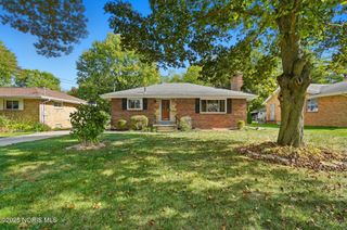 893 Mulberry Street, Perrysburg, OH 43551