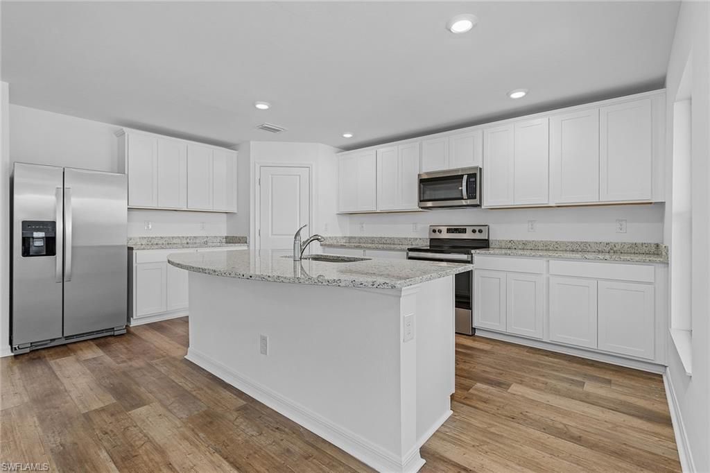 868 Gen D Macarthur AVE, LABELLE, FL 33935 — photo 3