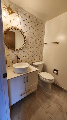 2325 Twilight Drive 2325, Aurora, IL 60503