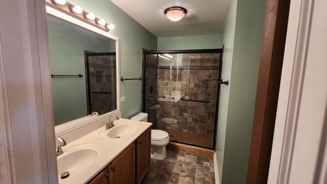 2325 Twilight Drive 2325, Aurora, IL 60503