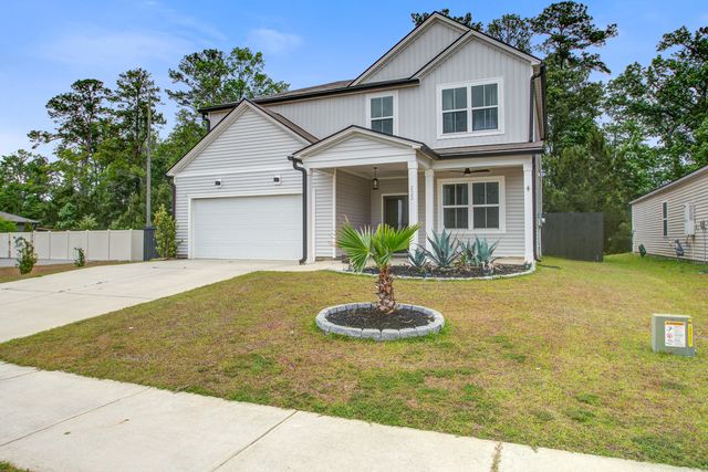 233 W Bradford Pointe Drive, Summerville, SC 29486