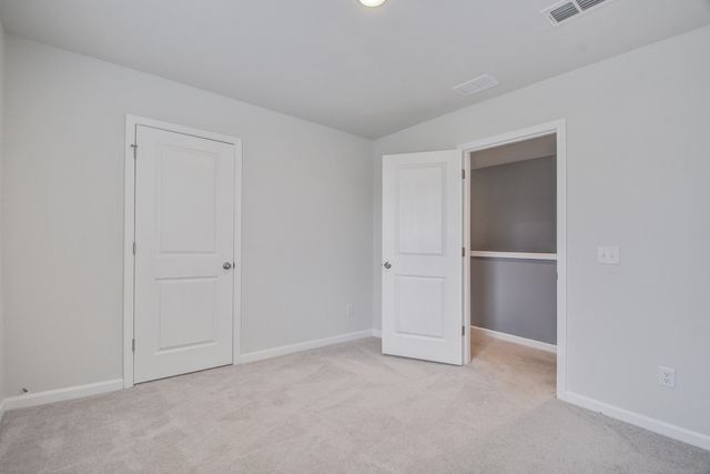 233 W Bradford Pointe Drive, Summerville, SC 29486