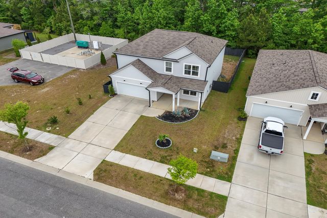 233 W Bradford Pointe Drive, Summerville, SC 29486