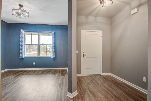 233 W Bradford Pointe Drive, Summerville, SC 29486
