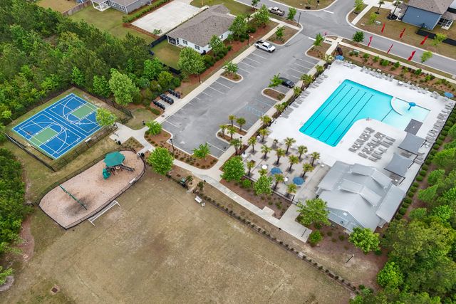 233 W Bradford Pointe Drive, Summerville, SC 29486