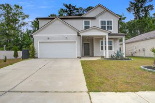 233 W Bradford Pointe Drive, Summerville, SC 29486