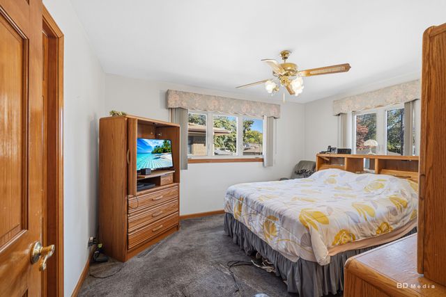 8607 S Tripp Avenue, Chicago, IL 60652
