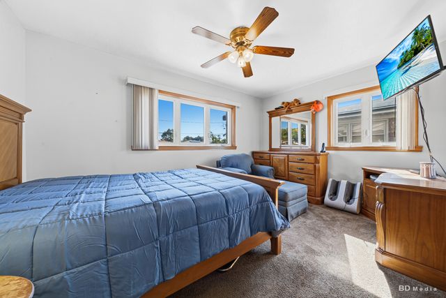 8607 S Tripp Avenue, Chicago, IL 60652