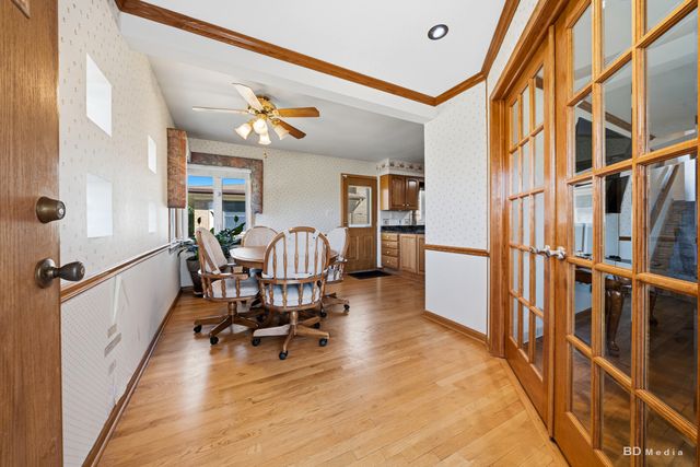 8607 S Tripp Avenue, Chicago, IL 60652