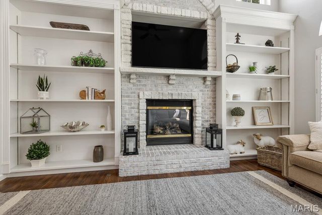 310 Highland Meadows Court, Wentzville, MO 63385