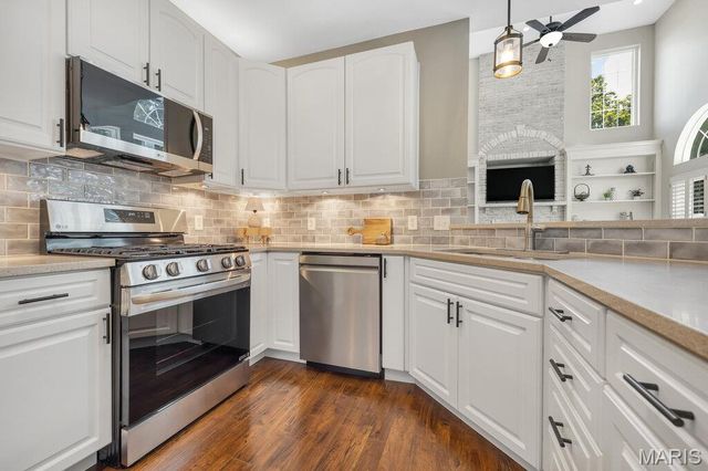 310 Highland Meadows Court, Wentzville, MO 63385