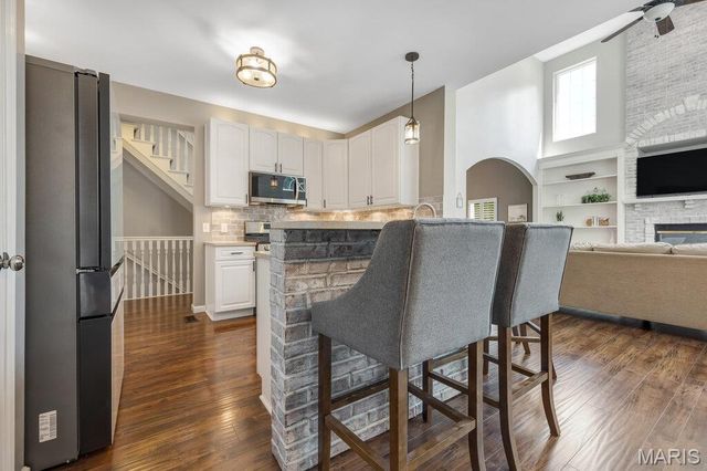 310 Highland Meadows Court, Wentzville, MO 63385
