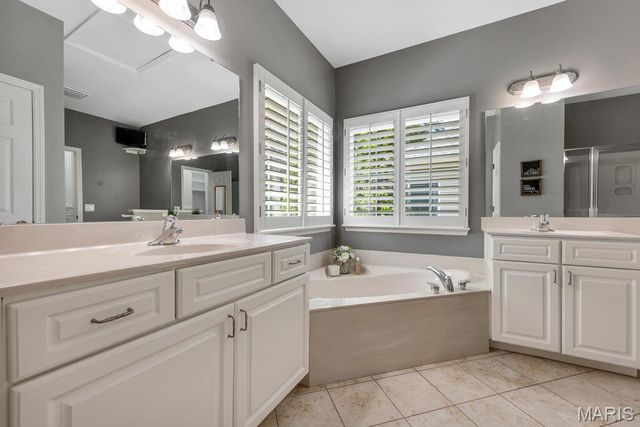 310 Highland Meadows Court, Wentzville, MO 63385