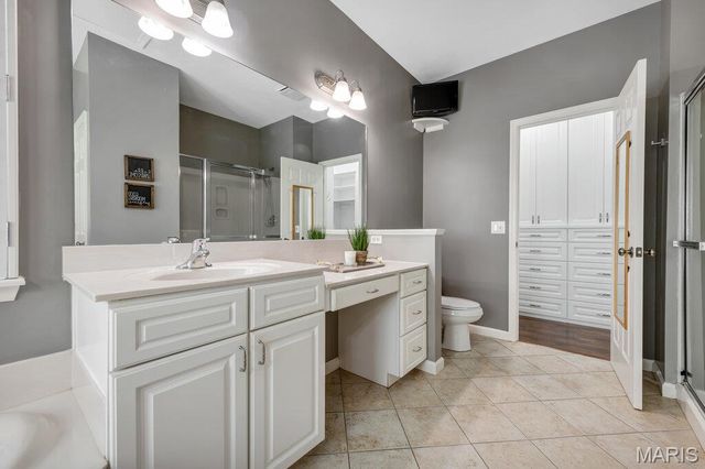 310 Highland Meadows Court, Wentzville, MO 63385