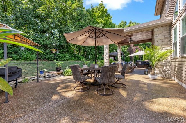 310 Highland Meadows Court, Wentzville, MO 63385